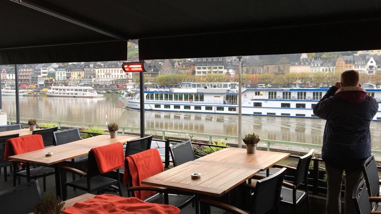 Hotel Am Hafen Cochem Exterior photo