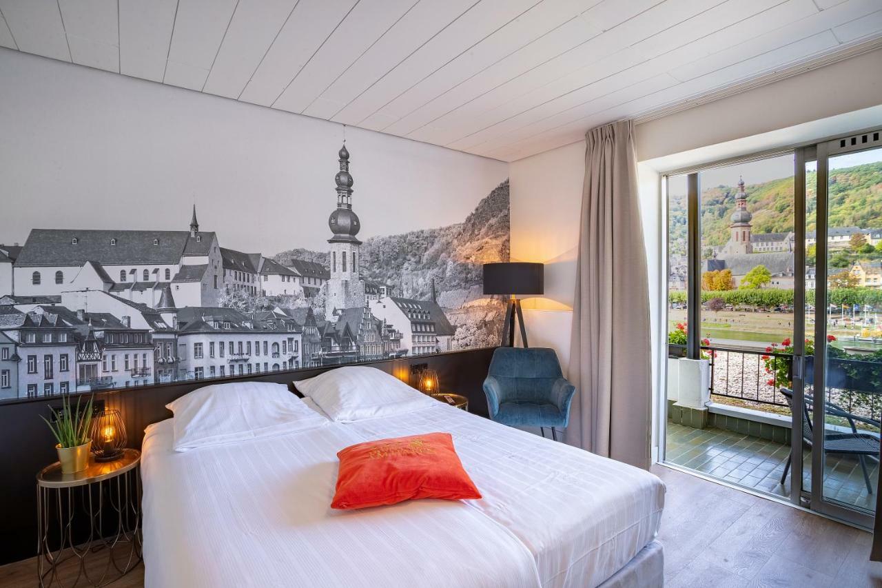 Hotel Am Hafen Cochem Exterior photo