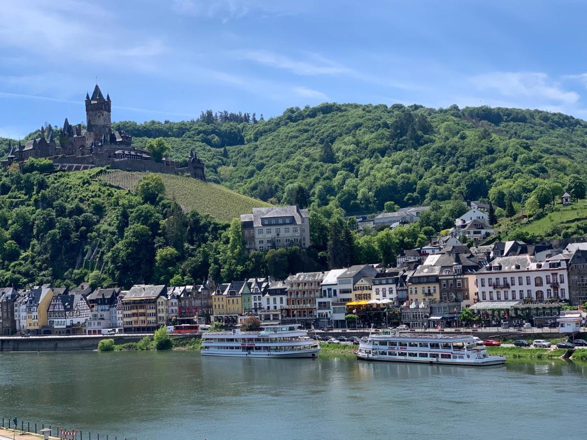 Hotel Am Hafen Cochem Exterior photo